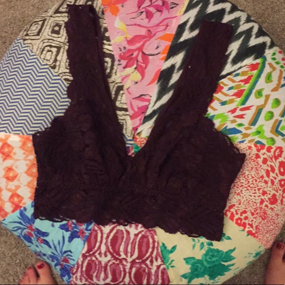 Bralettes - Picture 2 of 4
